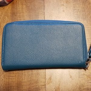 Thirty One All About The Benjamin Wallet